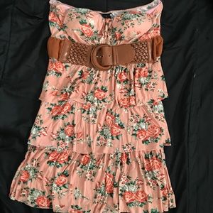 Like New Ruffled Floral Top